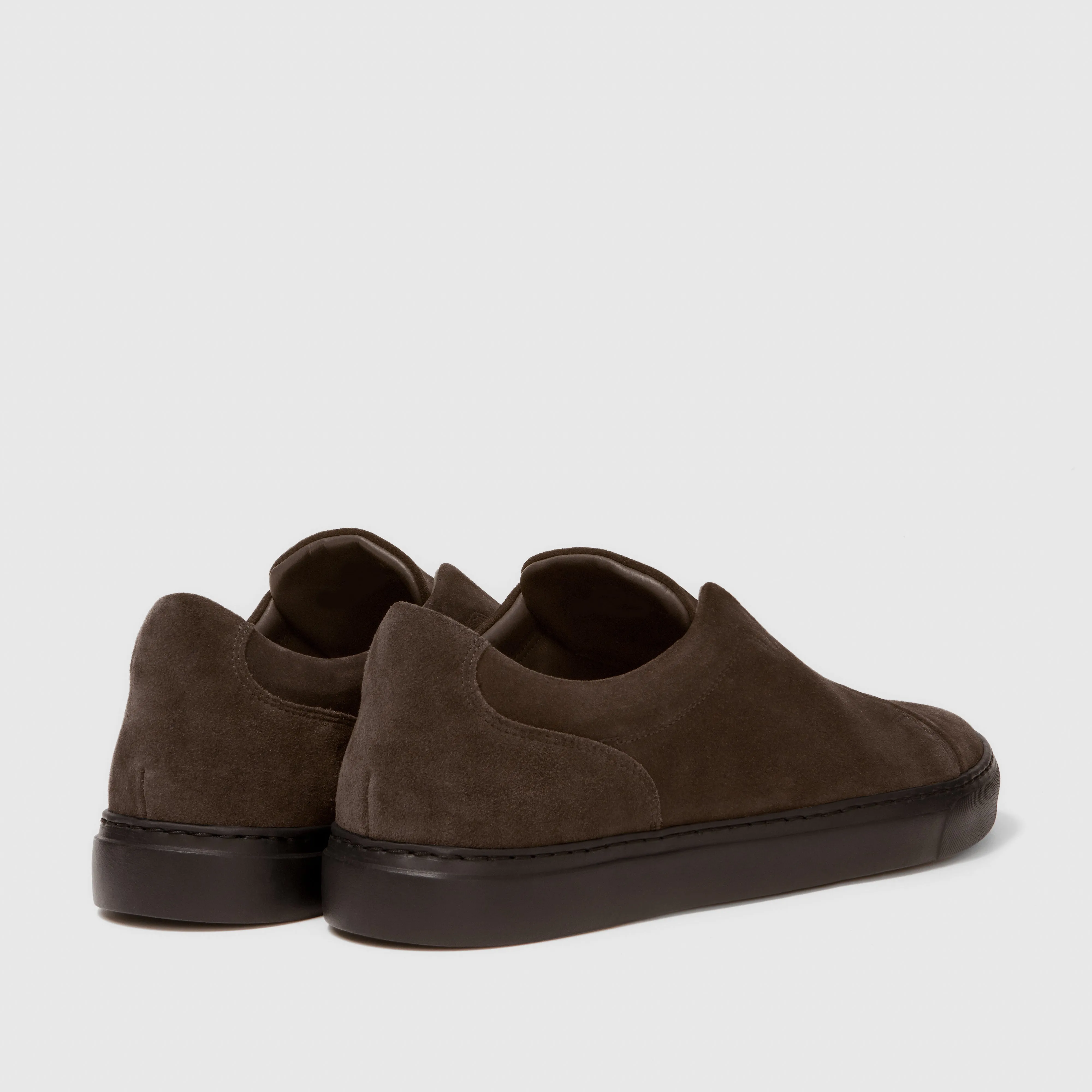 Aaron Velvet Suede Dark Brown