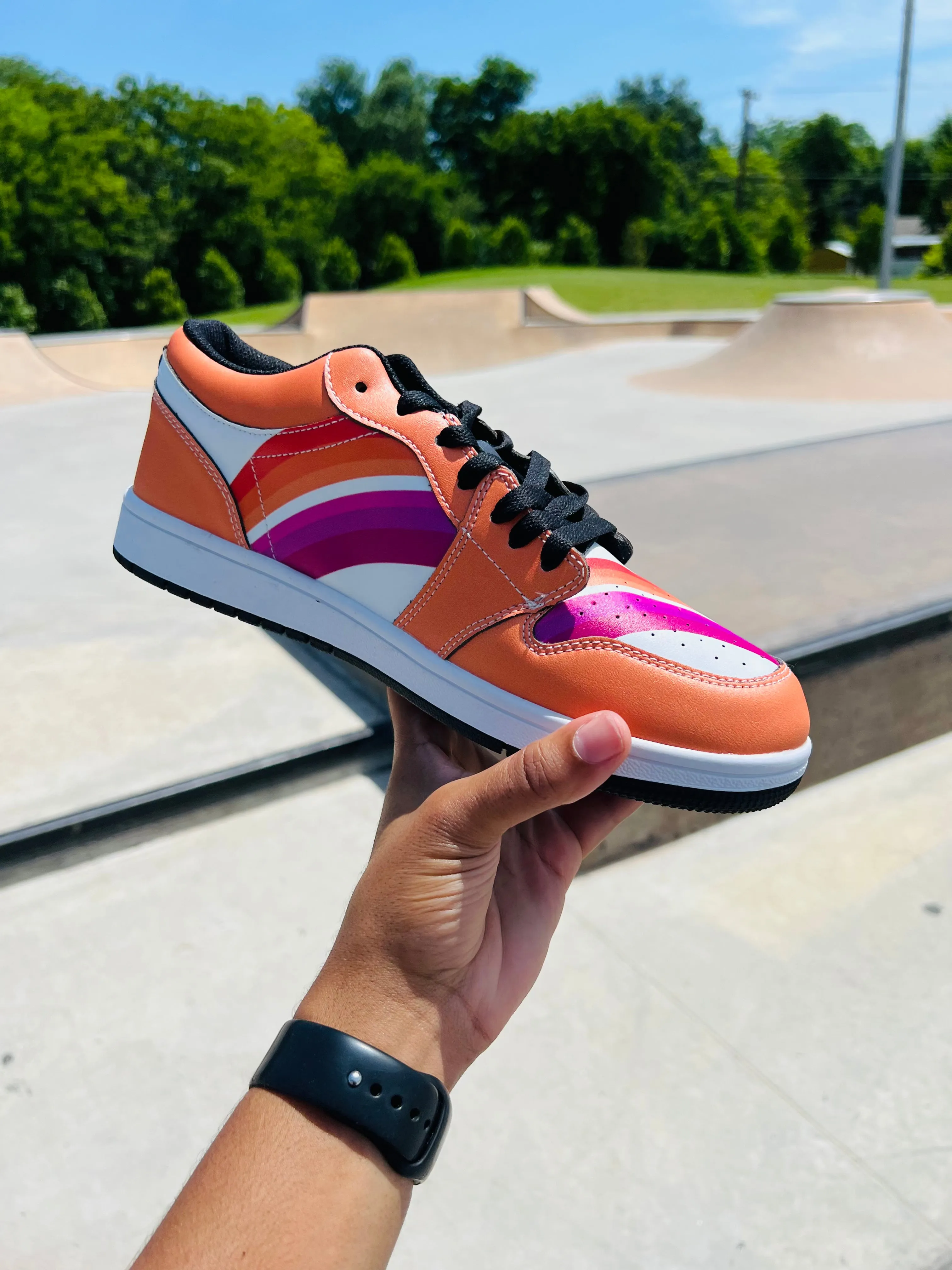 Lesbian Pride Low Top Unisex Sneakers