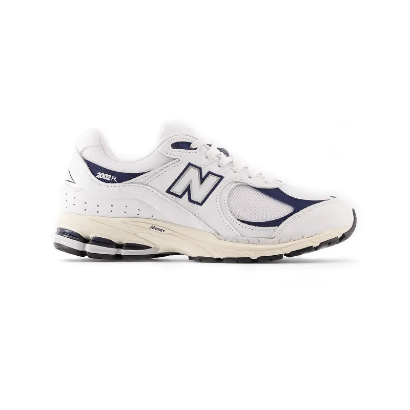 New Balance 2002R Unisex Lifestyle Running Shoe - Men's